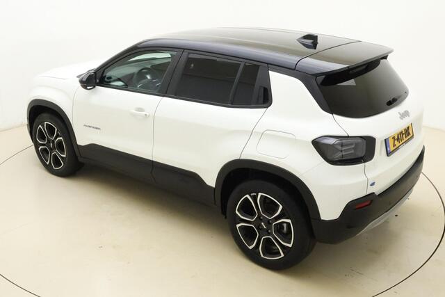 Jeep Avenger Summit 54 kWh | Navigatie via Carplay | Climate control | Electrische achterklep | Stoelverwarming | Zwart dak | Keyless | Extra getint glas