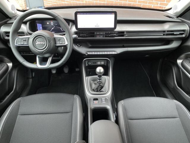 Jeep Avenger 1.2 Altitude NAV ADAPT-CRUISE CAMERA STOELVW CARPLAY DAB LMV