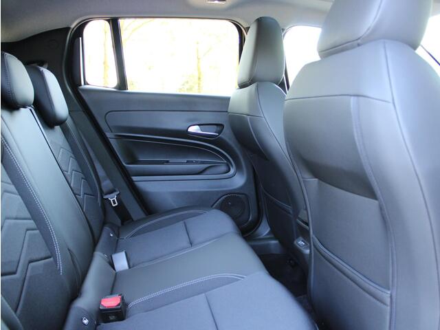 Jeep Avenger 1.2 e-Hybrid Summit VOORRAAD KORTING