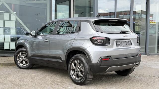 Jeep Avenger 1.2 e-Hybrid Longitude | Infotainment pack | Winter pack