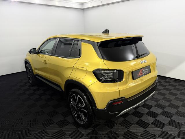 Jeep Avenger 1.2 Summit Camera, Apple carplay, Half leder, Keyless start, Cruise control, Lichtmetalen velgen, Virtual desk, 1 jaar garantie