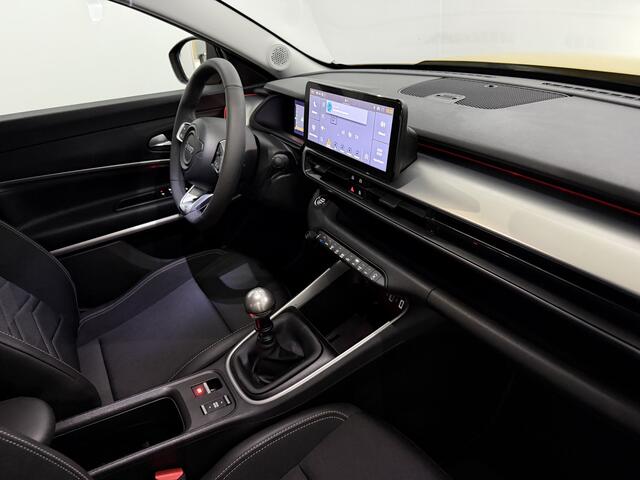 Jeep Avenger 1.2 Summit Camera, Apple carplay, Half leder, Keyless start, Cruise control, Lichtmetalen velgen, Virtual desk, 1 jaar garantie