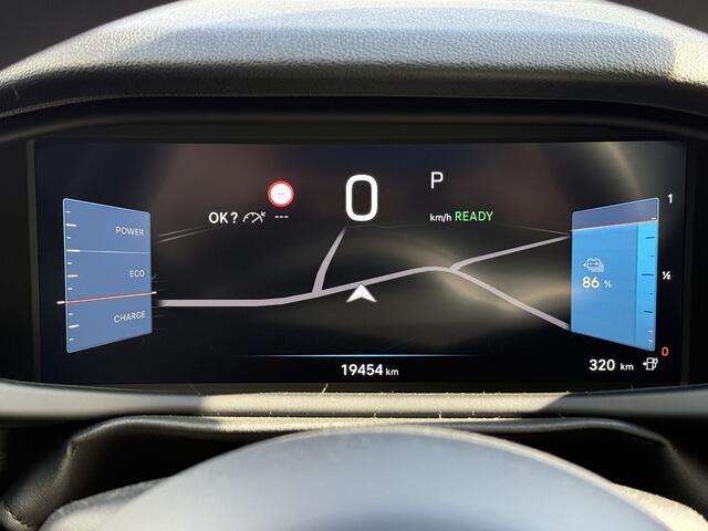 Jeep Avenger BWJ 12-2023 | 157PK Longitude 54 kWh AUTOMAAT | | NAVI | CLIMA | CRUISE | CARPLAY | KEYLESS | PDC | LMV | PRIVACY GLASS |