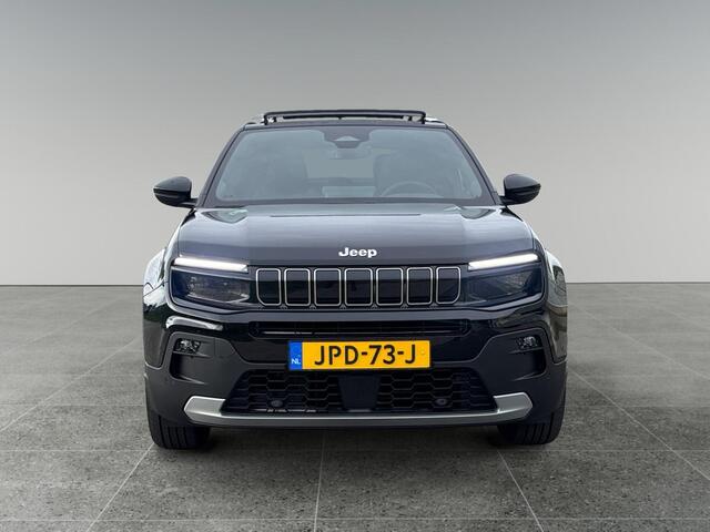 Jeep Avenger Summit 54 kWh | Schuif/Kanteldak | Elektr. achterklep | Adapt. Cruise | Stoelverw. |