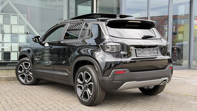 Jeep Avenger 1.2 e-Hybrid Summit | Pano dak | Massage | Vol leder