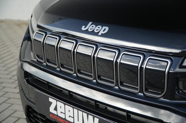 Jeep Avenger 1.2 e-Hybrid Summit | Carplay | Camera | Keyless | 18"