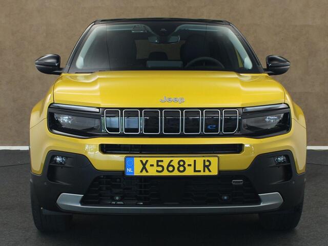 Jeep Avenger 1st Edition 54 kWh - SOH 94.8% - ORIGINEEL NEDERLANDSE AUTO - DODEHOEKDETECTIE - ADAPTIEVE CRUISE CONTROL - PARKEERSENSOREN VOOR EN ACHTER - DRAADLOZE TELEFOONLADER - APPLE CARPLAY/ANDROID AUTO - VOORSTOELEN VERWARMD