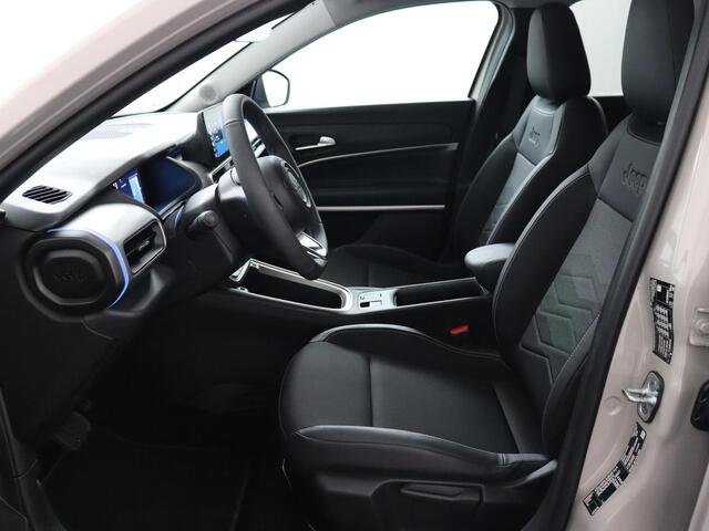 Jeep Avenger Summit 54 kWh | SoH 97,7% | Achteruitrijcamera | Adaptief Cruise Control | LED!