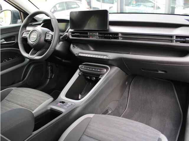 Jeep Avenger Longitude Business Pack 54 kWh | Navi / Climate / Cruise