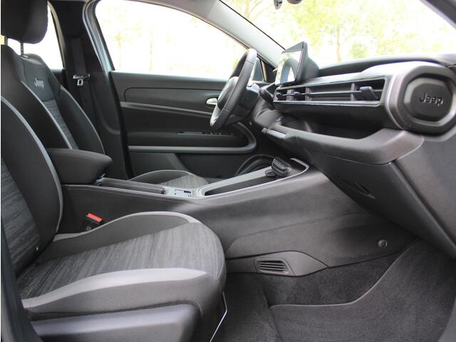 Jeep Avenger Longitude Business Pack 54 kWh | Navi / Climate / Cruise