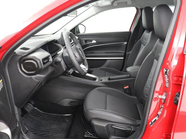 Jeep Avenger Avenger 54 kWh | SOH 94,2% | 3F | Navigatie | Carplay | Camera | Cruise control | Automaat | Elektrische laadklep | Stoelverwarming