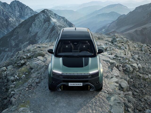Jeep Avenger 1.2 4xe 85th Anniversary | Schuif/Kanteldak | Adapt. Cruise | Winter Pack | Convenience Pack | Elektr. A-Klep | Forest Green