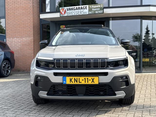 Jeep Avenger 1.2 e-Hybrid Summit | Schuifdak