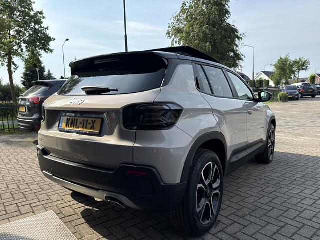 Jeep Avenger 1.2 e-Hybrid Summit | Schuifdak