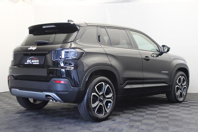 Jeep Avenger 1.2 e-Hybrid Summit