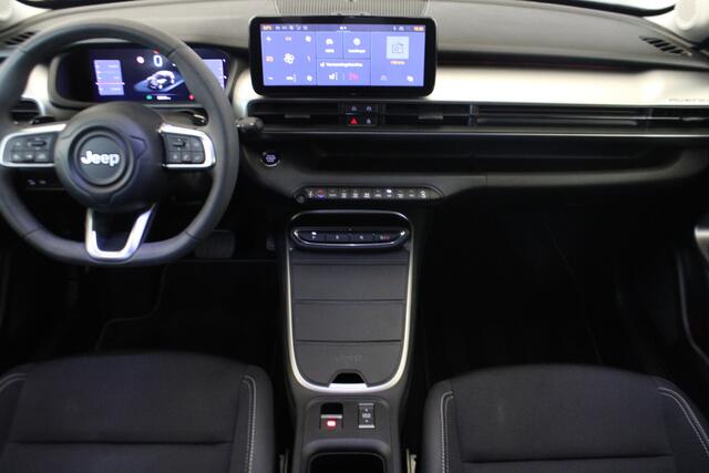 Jeep Avenger 1.2 e-Hybrid Summit