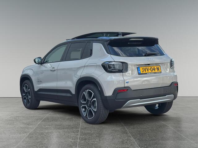 Jeep Avenger Summit 54 kWh | 8 JAAR GARANTIE! | SCHUIF/KANTELDAK | WARMTEPOMP | STOELVERW. | CARPLAY/ANDROIDAUTO | CAMERA | NAVIGATIE