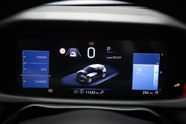 Jeep Avenger Altitude 54 kWh | SFEERVERLICHTING | DRAADLOZE LADER | DAB | APPLE | CAMERA