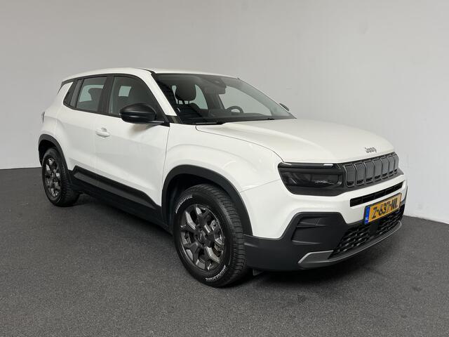 Jeep Avenger Longitude 54 kWh Navigatie Apple Carplay/ Android Auto Parkeersensor achter Cruise Control Stoelverwarming Full LED Virtual Cockpit Climate Control