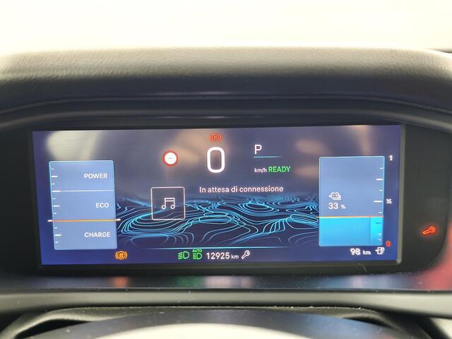 Jeep Avenger Summit 54 kWh | Apple CarPlay / Android Auto | Camera | Climate Control | Adaptive Cruise Control |