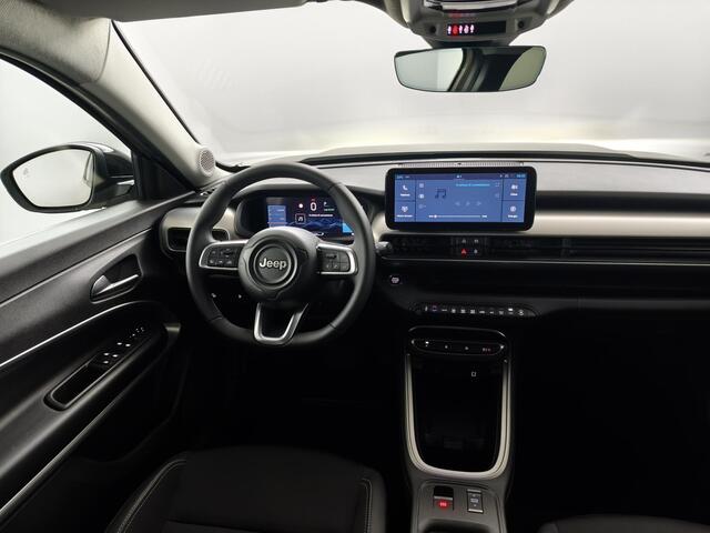 Jeep Avenger Summit 54 kWh | Apple CarPlay / Android Auto | Camera | Climate Control | Adaptive Cruise Control |