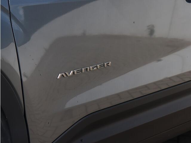 Jeep Avenger Summit 54kWh | Carplay | Camera | BTW | 18"