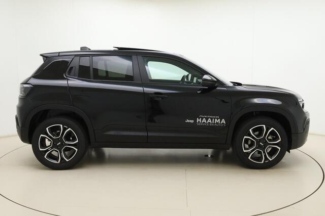 Jeep Avenger 1.2 e-Hybrid Summit | Stoelverwarming | Panorama dak | Elektrische achterklep | Climate control | JBL audio