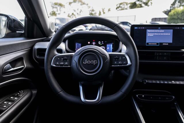 Jeep Avenger Summit 54 kWh | Camera | Carplay | Adaptiv. Cruise