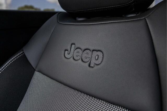 Jeep Avenger Summit 54 kWh | Camera | Carplay | Adaptiv. Cruise