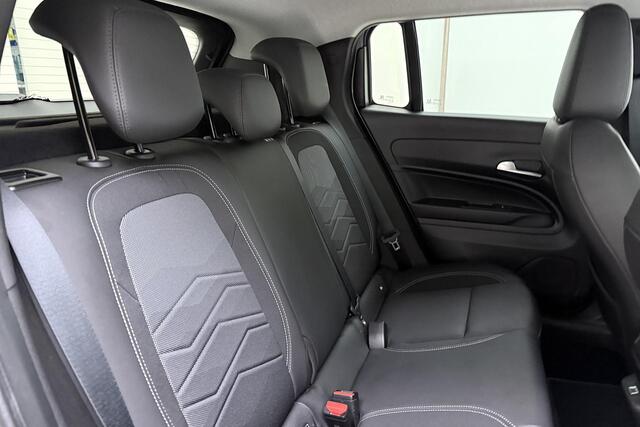 Jeep Avenger Summit 54 kWh | Climate & Adaptive Cruise Control | Achteruitrijcamera | Dodehoek detectie | Apple carplay/Android Auto |