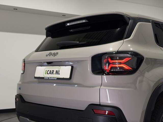 Jeep Avenger Summit 54 kWh | SOH 97,8% | LED |