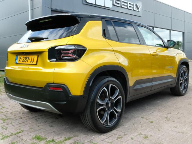 Jeep Avenger 1st Edition 54 kWh 165 PK | 54 KWH | CarPlay | Navigatie | LED verlichting | Lichtmetalen velgen | Two - Tone | Elektrische klep |