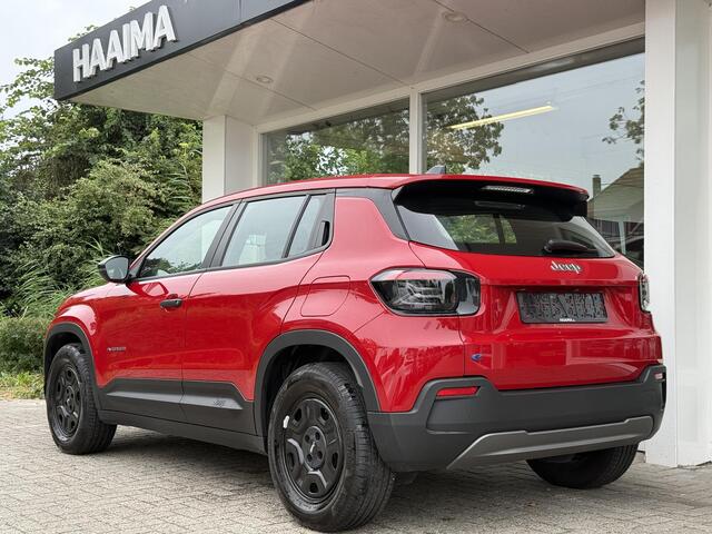 Jeep Avenger BEV 54 kWh | WLTP tot 400km range | 100kW snelladen | Draadloos Apple Carplay/Android Auto | Cruise Control | Parkeersensoren