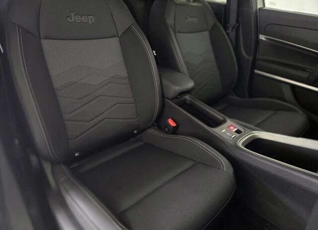 Jeep Avenger 1.2 e-Hybrid Summit | Apple-Android | Parkeercamera | Adaptive Cruise Control