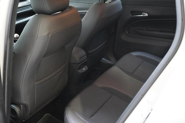 Jeep Avenger 1.2 Longitude | Navigatie | Climate control | Adapt. cruise | Stuurverwarming