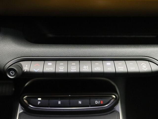 Jeep Avenger 1st Edition 54 kWh | Apple Carplay/Android Auto | Achteruitrijcamera | Cruise Control | Lichtmetalen Velgen |