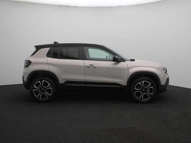 Jeep Avenger 1.2 e-Hybrid Summit | Hoge Korting | Panorama Dak | Stoelverwarming | NAV | Adaptive Cruisecontrol |