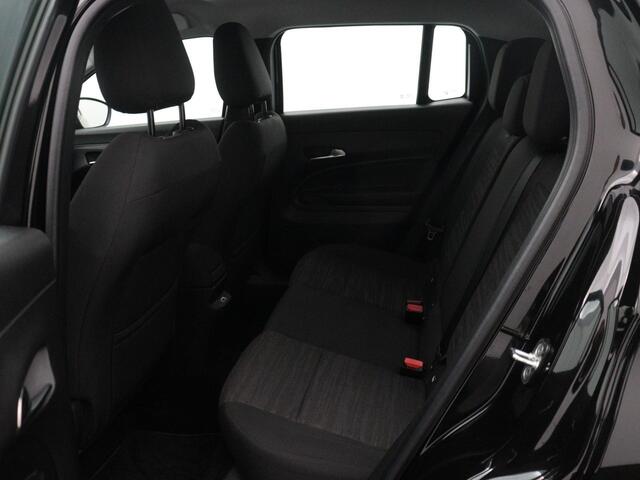 Jeep Avenger Longitude 54 kWh | Apple carplay| Navigatie | Parkeer sensoren | Lichtmetalen velgen | Cruise control |