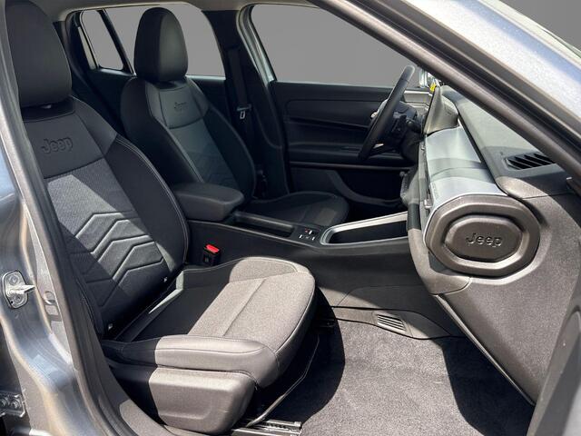 Jeep Avenger 1.2 e-Hybrid Altitude