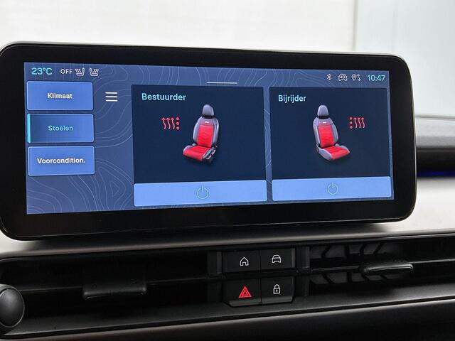 Jeep Avenger Summit 54 kWh | Camera | Sensoren V+A | Navigatie | Lage KM! | 18'' | Apple Carplay&Android Auto | Stoelverwarming