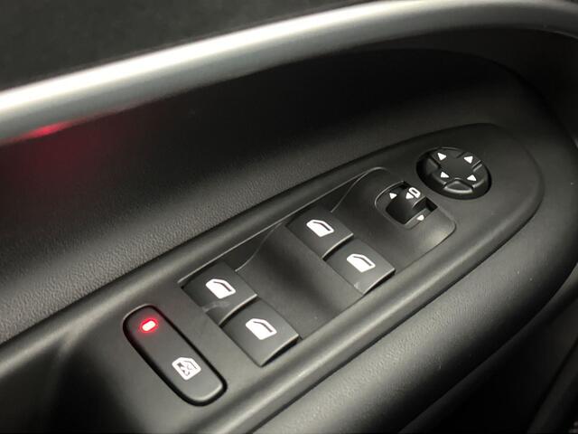 Jeep Avenger 1.2 e-Hybrid Summit | Camera | Navigatie | Stoelverwarming | Tot 8 jaar garantie!