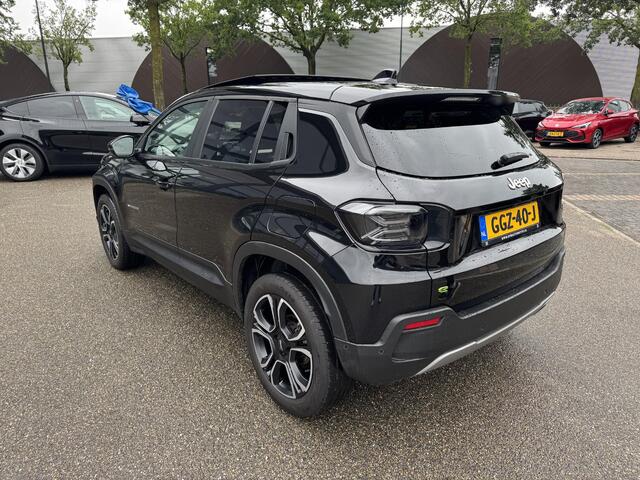 Jeep Avenger 1.2 e-Hybrid Summit AUTOMAAT | PANORAMADAK | CAMERA | LEDER | STOEL MASSAGE | EL. KLEP | 12 MND BOVAG GARANTIE