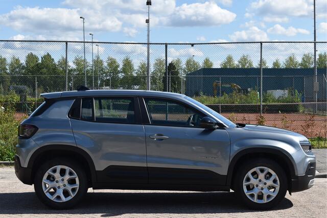 Jeep Avenger 1.2 Longitude Infotainment & Convenience pack | Keyless | DAB | Camera | Nav | Carplay | ADAS | Full LED | 4-Seasons