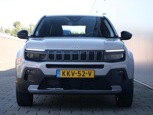 Jeep Avenger 1.2 e-Hybrid Altitude 101 Pk Camera / Apple Carplay / PDC