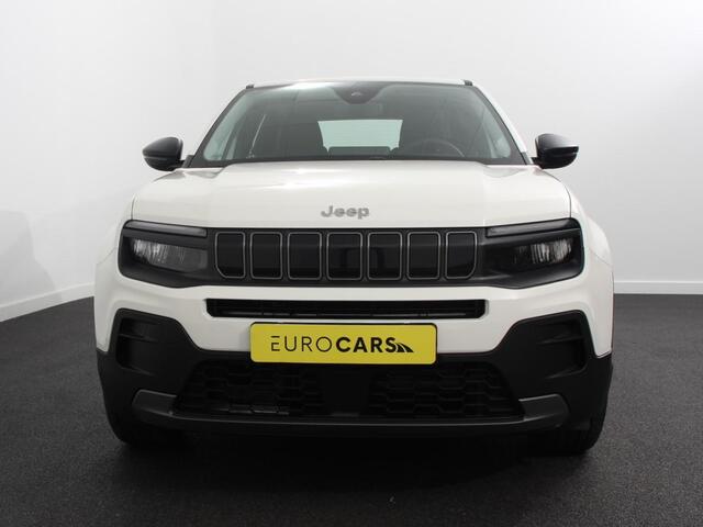 Jeep Avenger Longitude 54 kWh Automaat Navigatie Apple Carplay/ Android Auto Parkeersensor achter Cruise Control Stoelverwarming Full LED Virtual Cockpit Climate Control