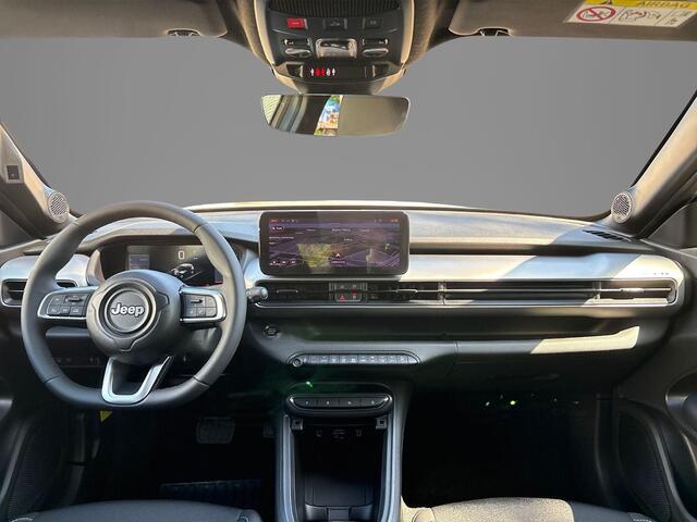 Jeep Avenger 1.2 e-Hybrid Black Edition | Camera | Apple Carplay/Android Auto | Parkeersensoren | LMV 17" | 2 + 6 Jaar Speciale Garantie | AKTIEPRIJS HOGE KORTING! |