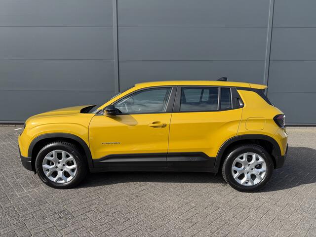 Jeep Avenger 100pk Altitude (Camera - Keyless Entry - Adaptieve Cruise Controle - Elektrische Klep - JBL - LED - 17"incl 4S - Automatische Airco - Navigatie)