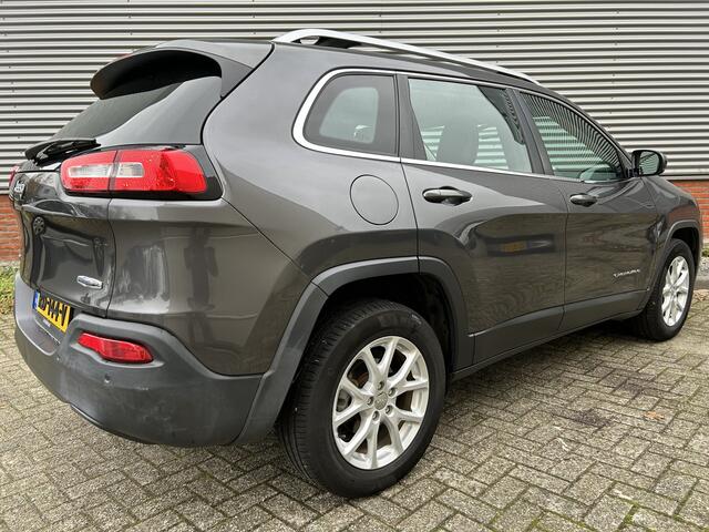 Jeep CHEROKEE 2.0 Longtitude | Trekhaak afn. | Leder | Navigatie |