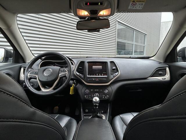 Jeep CHEROKEE 2.0 Longtitude | Trekhaak afn. | Leder | Navigatie |