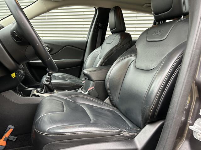 Jeep CHEROKEE 2.0 Longtitude | Trekhaak afn. | Leder | Navigatie |